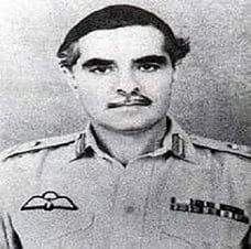 Ex-Commander-in-Chief Lt.General Gul Hassan Khan
